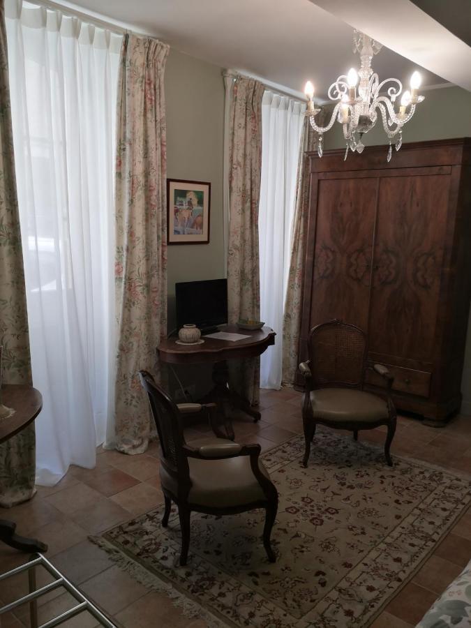 Les Chambres De L'Horloge Lectoure Buitenkant foto